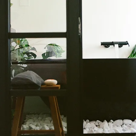 Nest House